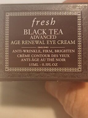 FRESH BLACK TEA  ADVANCED AGE RENEWAL EYE CREAM